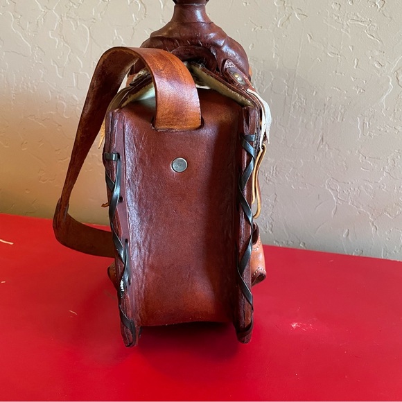 Vintage Western Tooled Leather Horse Saddle Purse Shoulder Bag Brown - Picture 2 of 10
